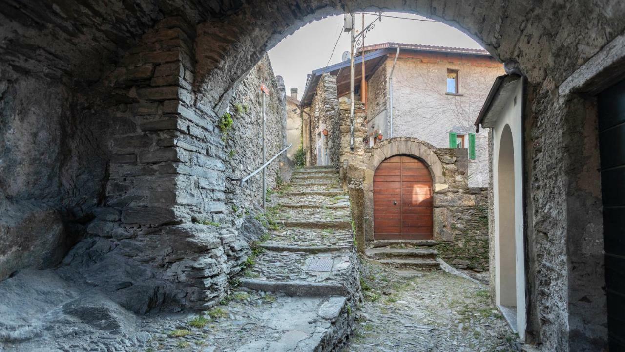 Вилла La Casa Della Cindy Дервио Экстерьер фото